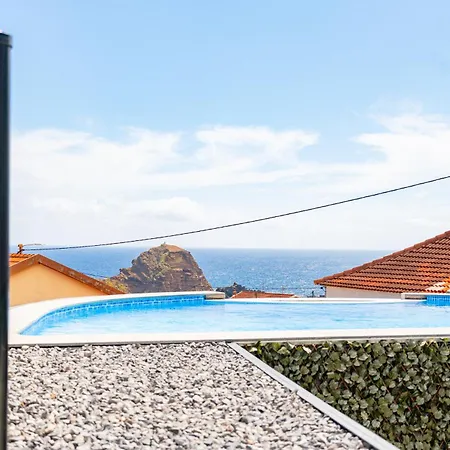 Lighthouse View- Pool Вилла