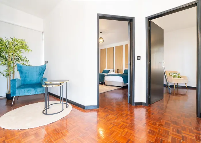 Lighthouse View- Pool *