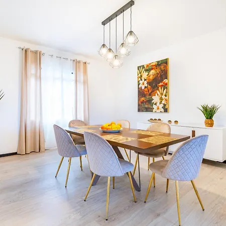 Villa Lighthouse View- Pool